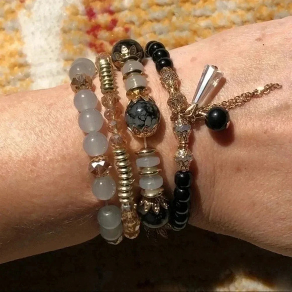 Black Gold Gray Tassel Beaded Bracelets NWT - Picture 2 of 3